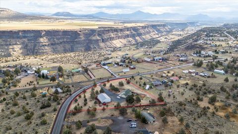 Tiny photo for 13344 SW Peninsula Drive, Terrebonne, OR 97760 (MLS # 220212995)