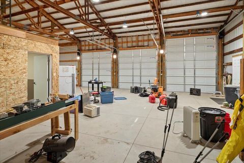 Tiny photo for 13344 SW Peninsula Drive, Terrebonne, OR 97760 (MLS # 220212995)