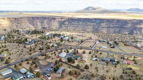 Tiny photo for 13344 SW Peninsula Drive, Terrebonne, OR 97760 (MLS # 220212995)