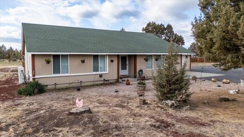 Tiny photo for 13344 SW Peninsula Drive, Terrebonne, OR 97760 (MLS # 220212995)