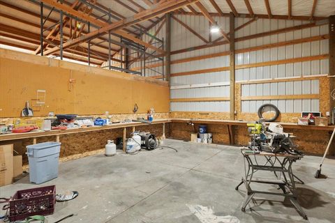 Tiny photo for 13344 SW Peninsula Drive, Terrebonne, OR 97760 (MLS # 220212995)