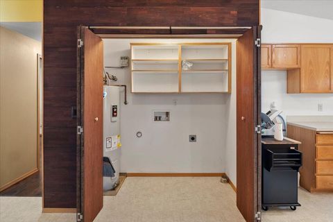 Tiny photo for 13344 SW Peninsula Drive, Terrebonne, OR 97760 (MLS # 220212995)