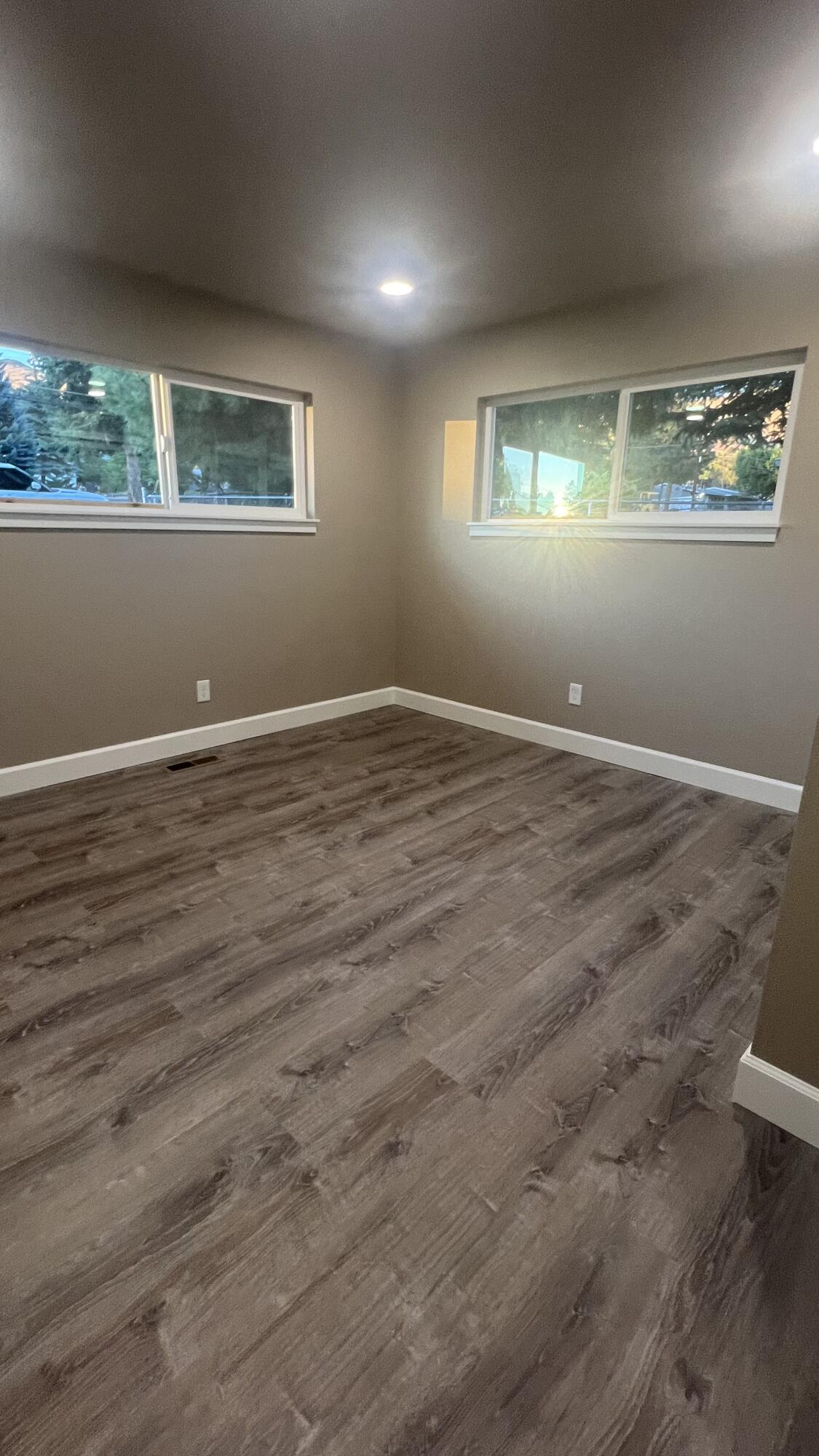 Moyina - Residential