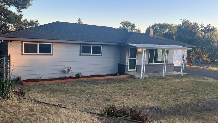 Smells like NEW!! Be the lucky new owner of this newly remodeled home in Moyina Heights. Have peace knowing you will minimal home improvement repairs in the near future with the all new roof, windows, paint inside and out, gas furnace and A/C. Additional insulation was added in the Attic, the cabinets are custom made by AJ Woods, and the plumbing was replaced too. Luxury Vinyl plank flooring and tile through-out. Additionally, all interior and exterior doors have been upgraded. 
Large covered rear patio. There is a 10x16 Sturdy Built Structure shed in the back of property for additional storage with electric included. Nice fenced corner lot with room to park an RV on side of the house.