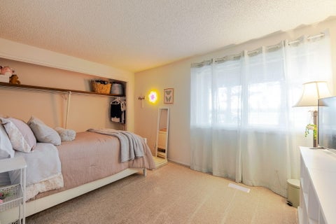 Tiny photo for 50555 Highway 31, La Pine, OR 97739 (MLS # 220222382)