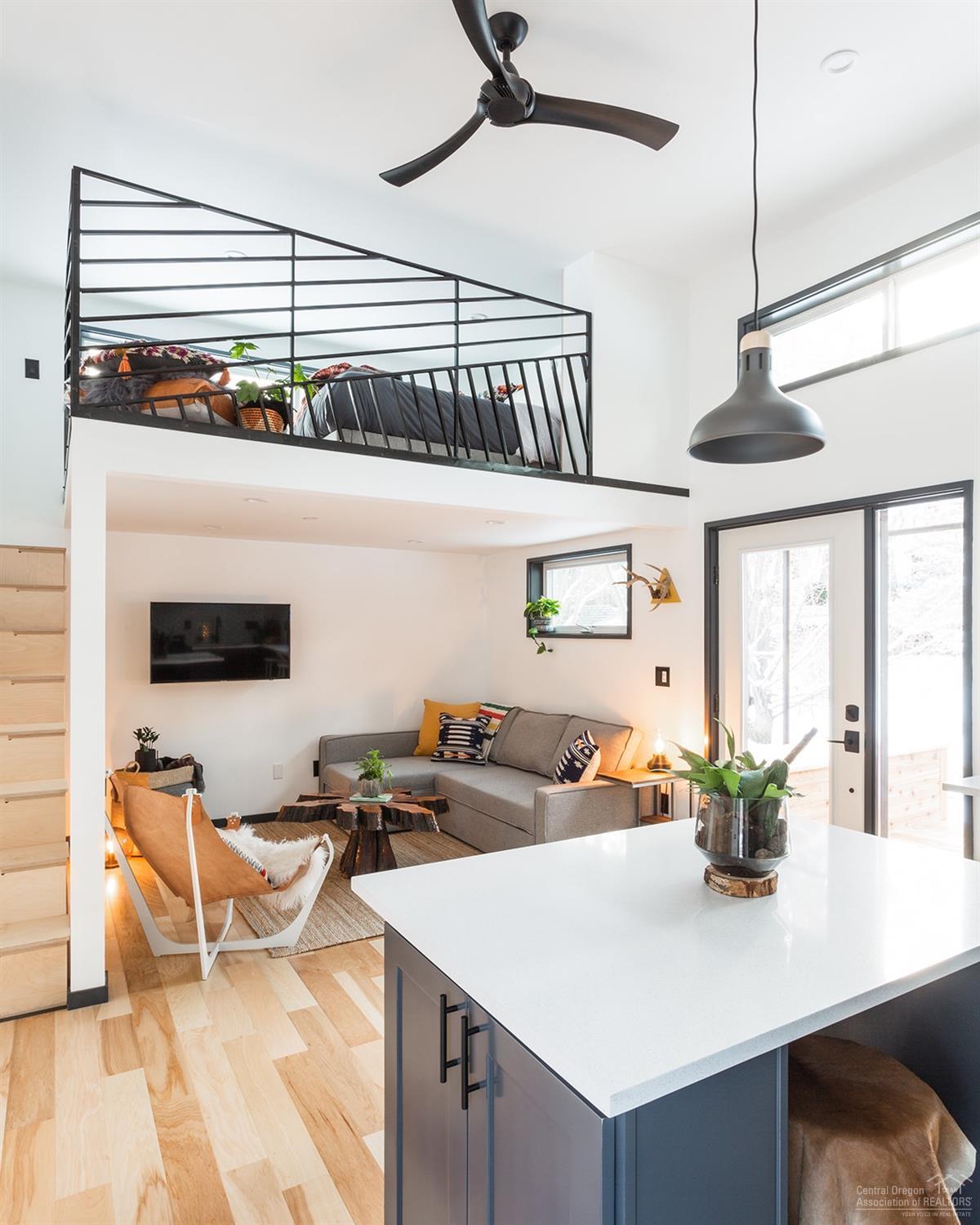 Hiatus - Residential