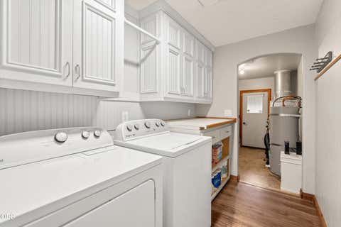 Tiny photo for 555 Grouse Creek Road, Grants Pass, OR 97526 (MLS # 220224350)
