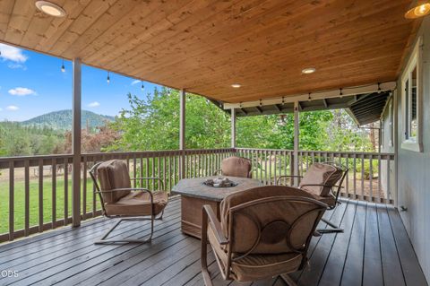 Tiny photo for 555 Grouse Creek Road, Grants Pass, OR 97526 (MLS # 220224350)
