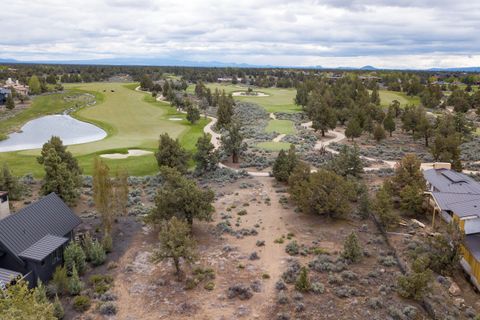 23127 Watercourse Way 51 Bend OR 97701
