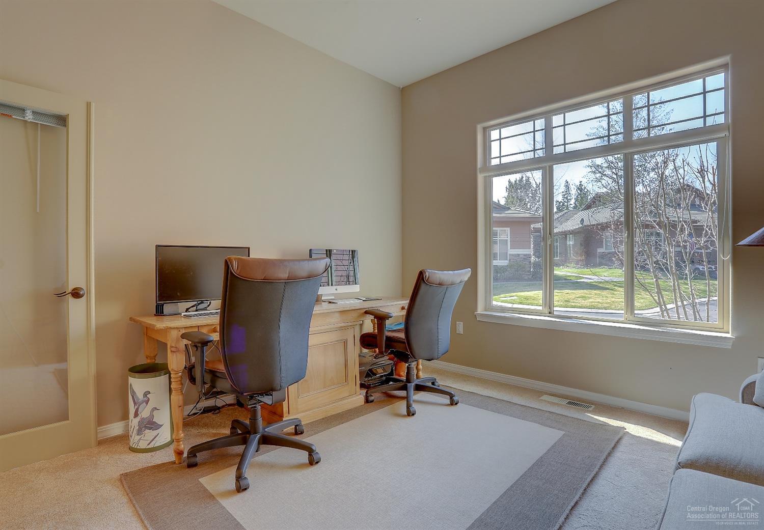 Broken Top - Residential