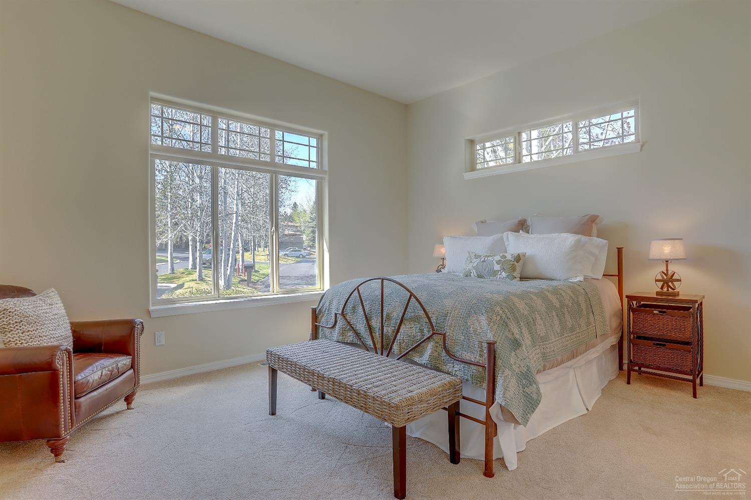 Broken Top - Residential