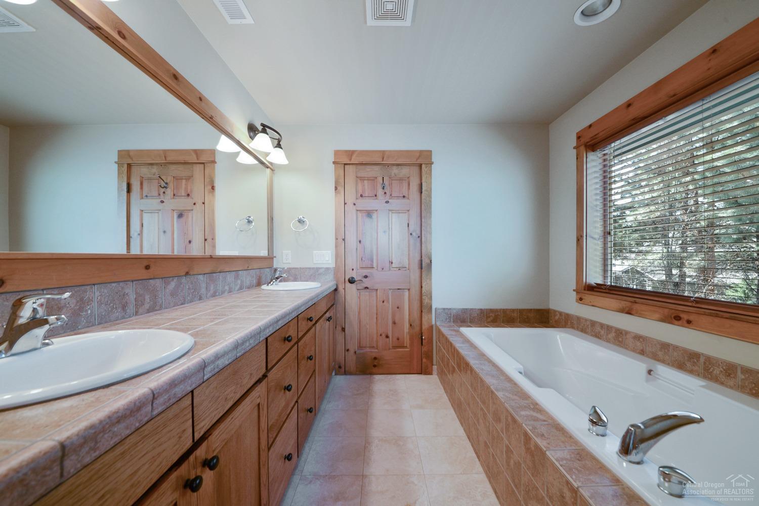 River Rim - Residential