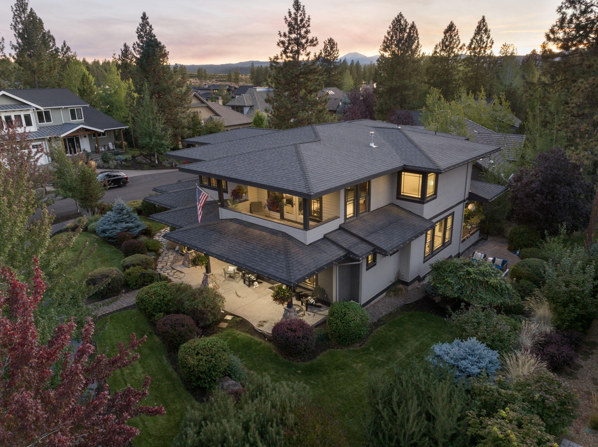 19062 Mt McLoughlin Lane