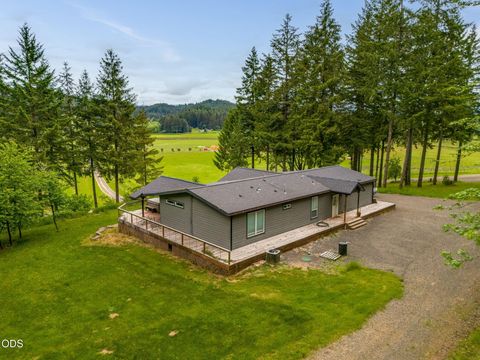 Tiny photo for 24218 Vaughn Road, Veneta, OR 97487 (MLS # 220225295)