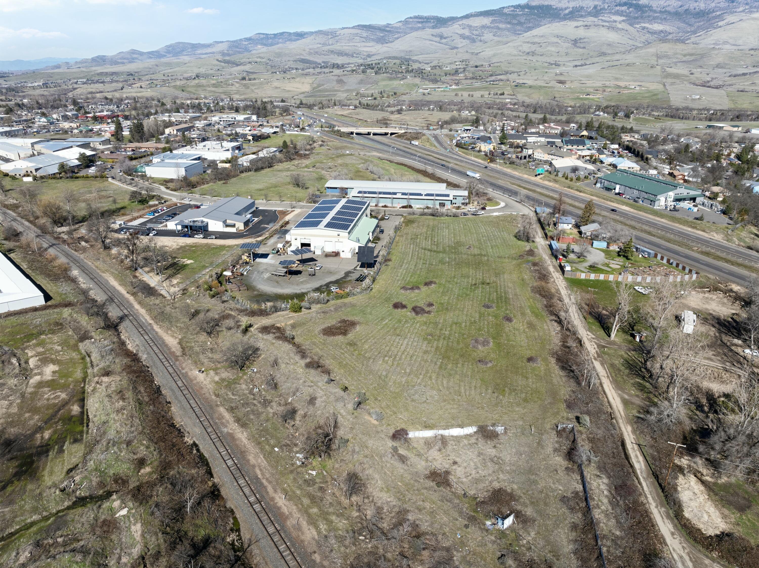 Washington Professional Plaza (replat) - Commercial Sale