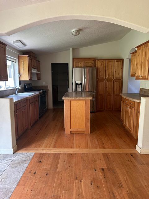 Tiny photo for 9445 E E Antelope Road, Eagle Point, OR 97524 (MLS # 220220260)