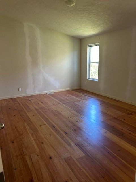 Tiny photo for 9445 E E Antelope Road, Eagle Point, OR 97524 (MLS # 220220260)