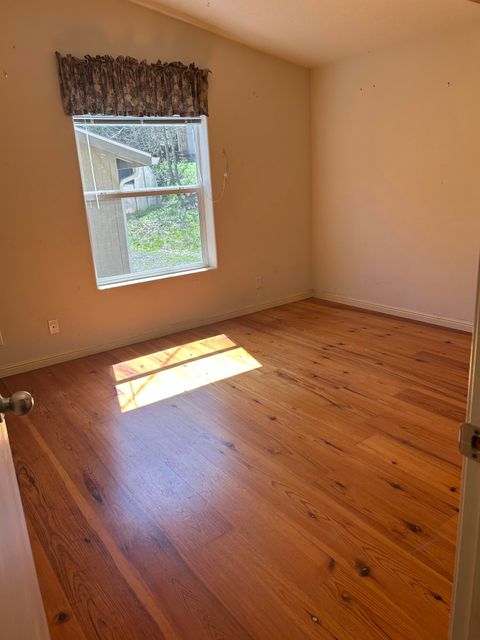 Tiny photo for 9445 E E Antelope Road, Eagle Point, OR 97524 (MLS # 220220260)