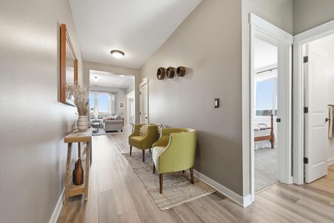 Tiny photo for 51911 Campfire Drive, La Pine, OR 97739 (MLS # 220221185)