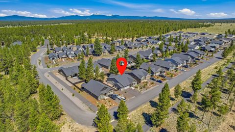 Tiny photo for 51911 Campfire Drive, La Pine, OR 97739 (MLS # 220221185)