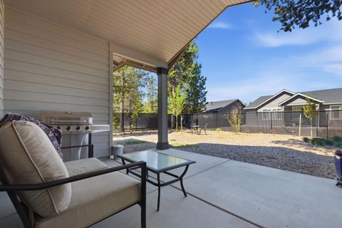 Tiny photo for 51911 Campfire Drive, La Pine, OR 97739 (MLS # 220221185)