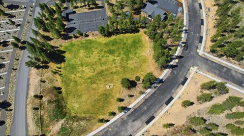 Tiny photo for 51911 Campfire Drive, La Pine, OR 97739 (MLS # 220221185)