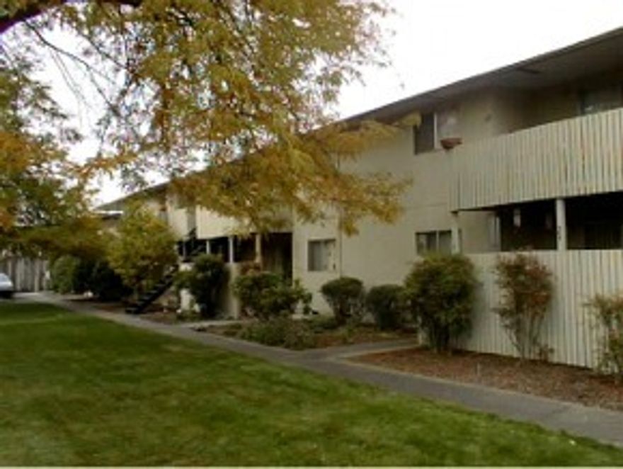 Well maintained and managed 64 unit apartment complex. Offers a great investment opportunity. Perfect, convenient location near shopping, theatres, bus line and restaurants. Lots of parking. 2.9 acres approximately.