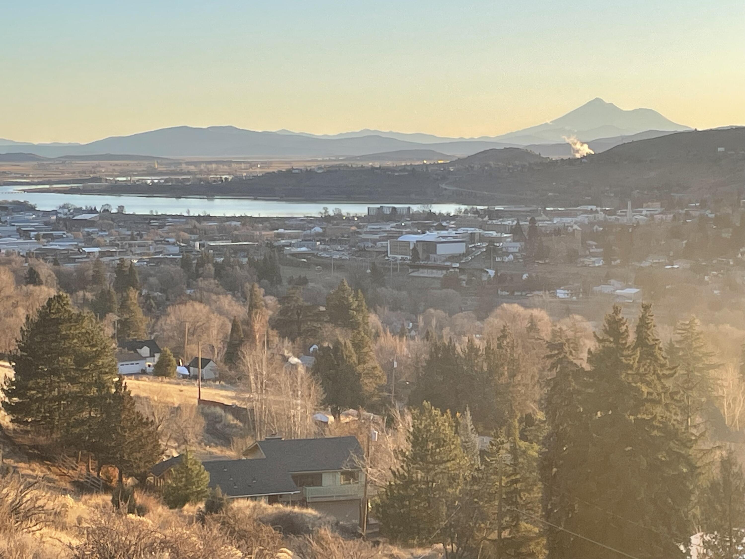 Klamath Falls -Mountain View Addition - Land