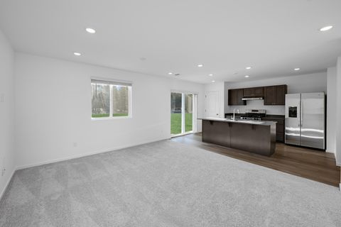 Tiny photo for 51722 Jubilee Pine Dr Dr, La Pine, OR 97739 (MLS # 220215200)