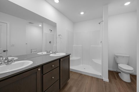 Tiny photo for 51722 Jubilee Pine Dr Dr, La Pine, OR 97739 (MLS # 220215200)