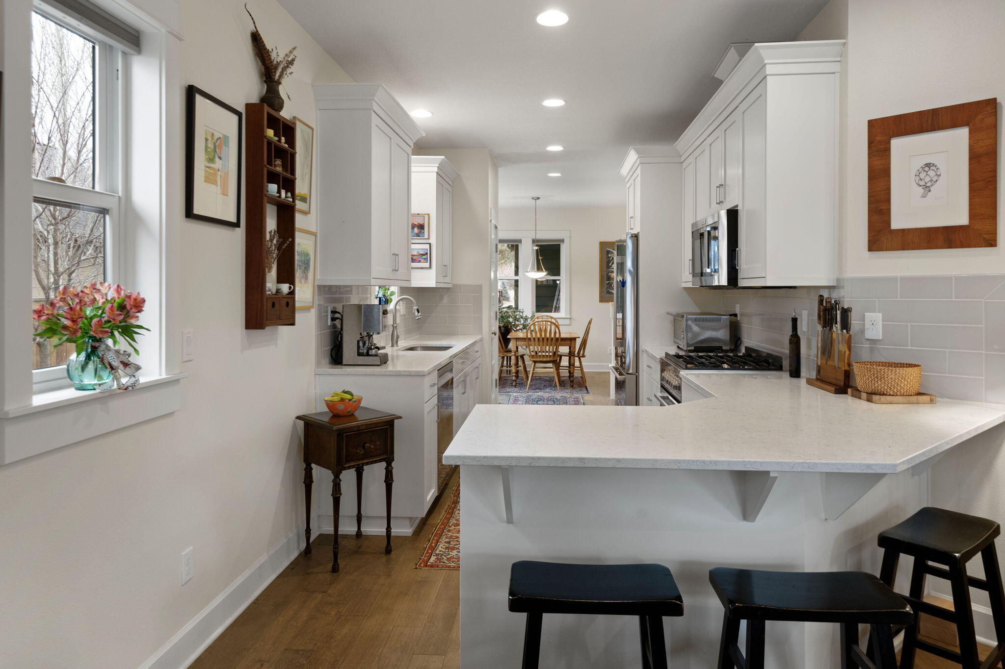 1025 E Horse Back Trail