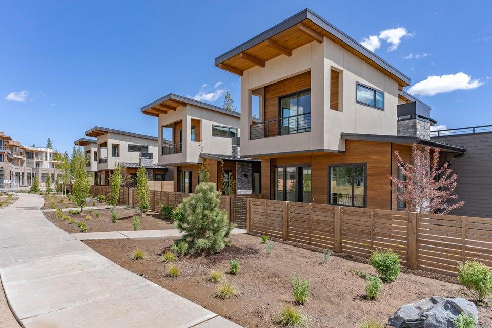 Discovery West Phase 4 - Residential