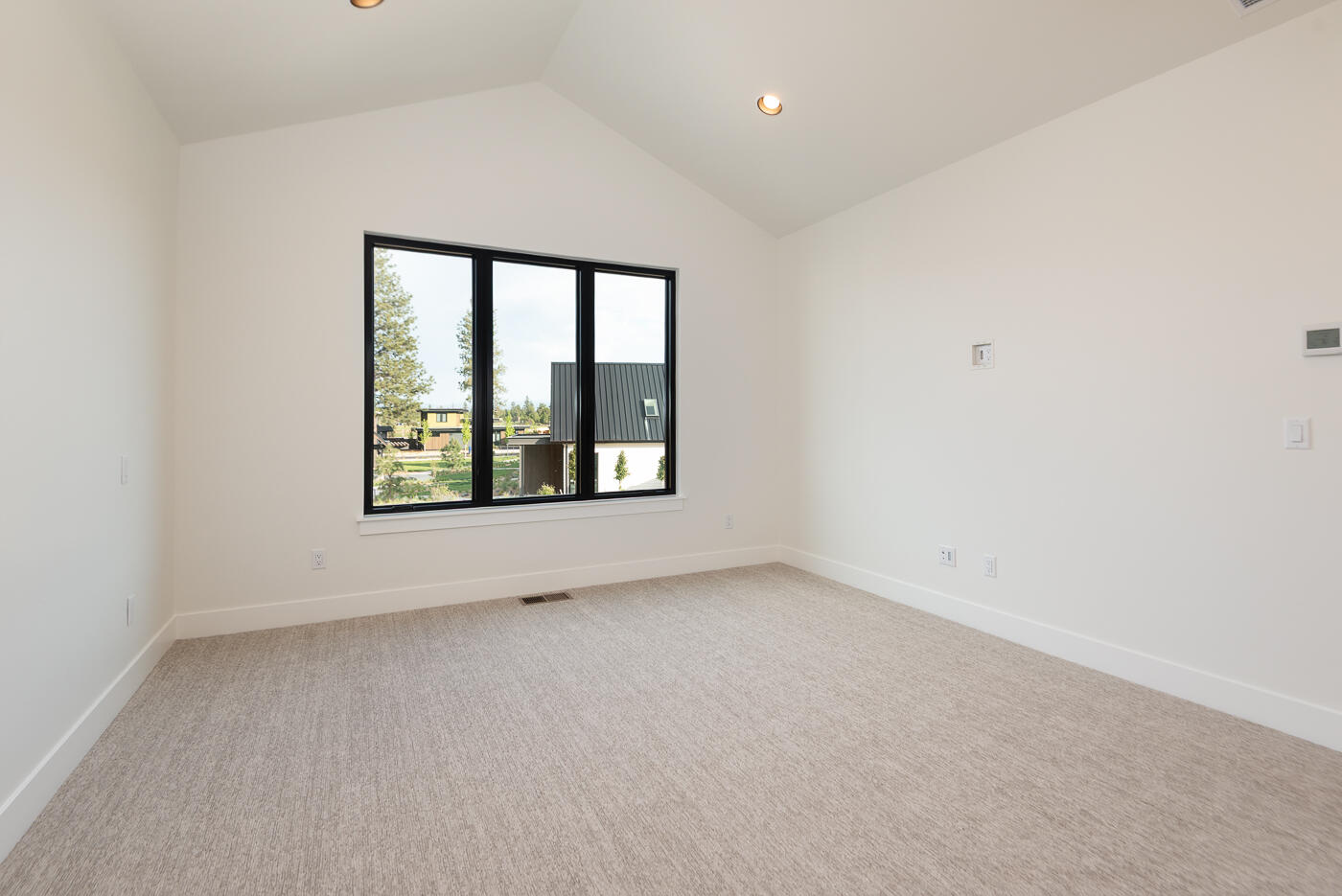 Discovery West Phase 4 - Residential