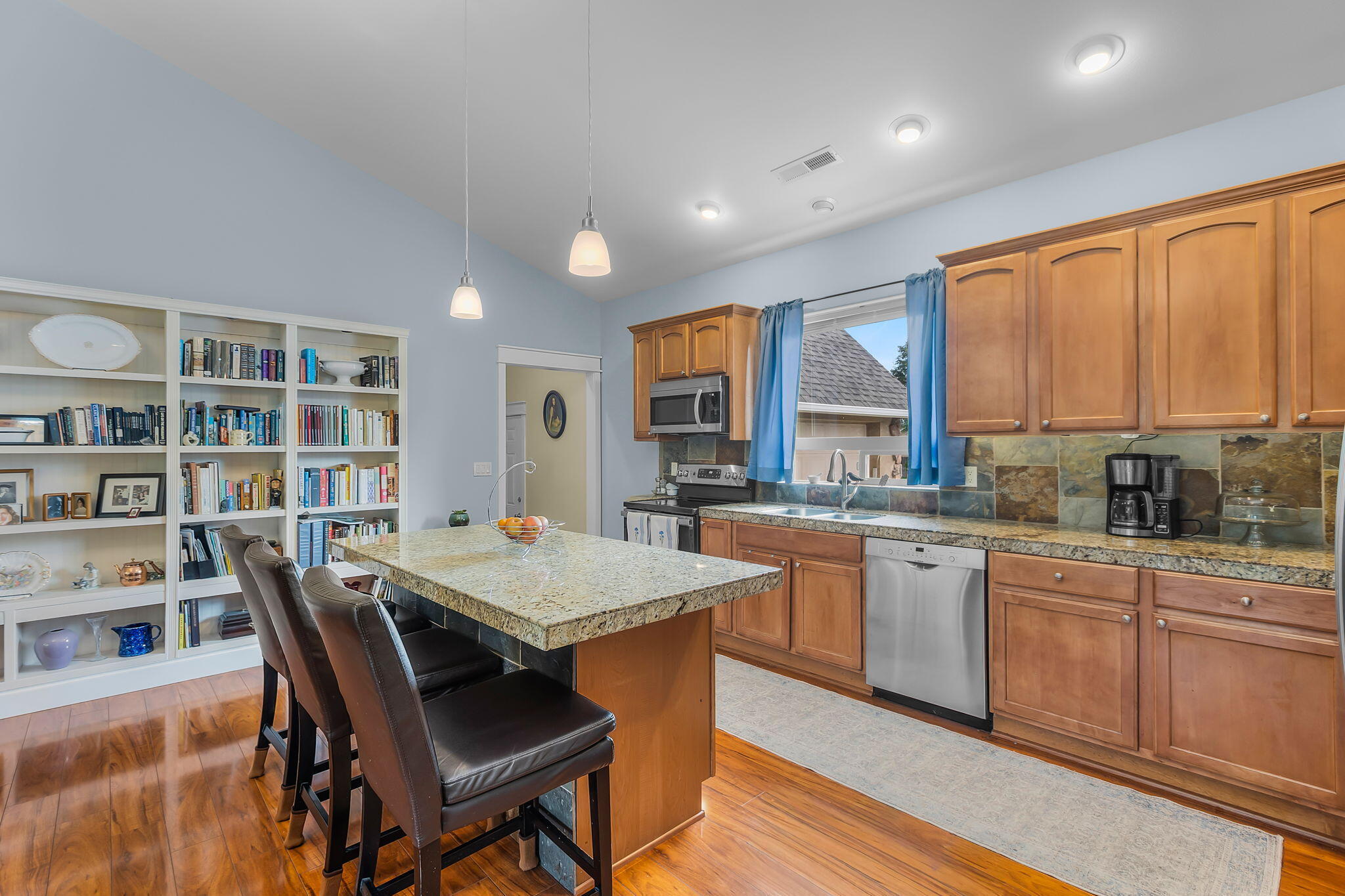 Two Bar Estates - Residential