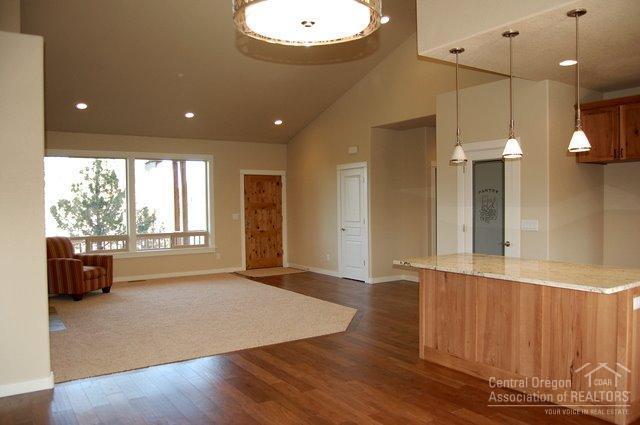 Mountain Ridge Est. - Residential