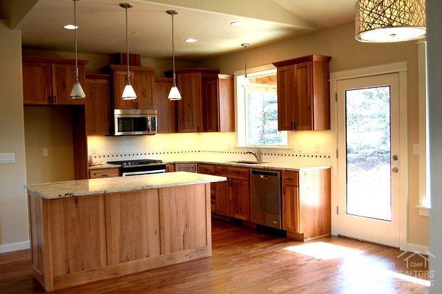 Mountain Ridge Est. - Residential