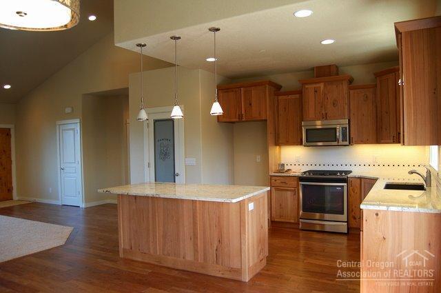 Mountain Ridge Est. - Residential