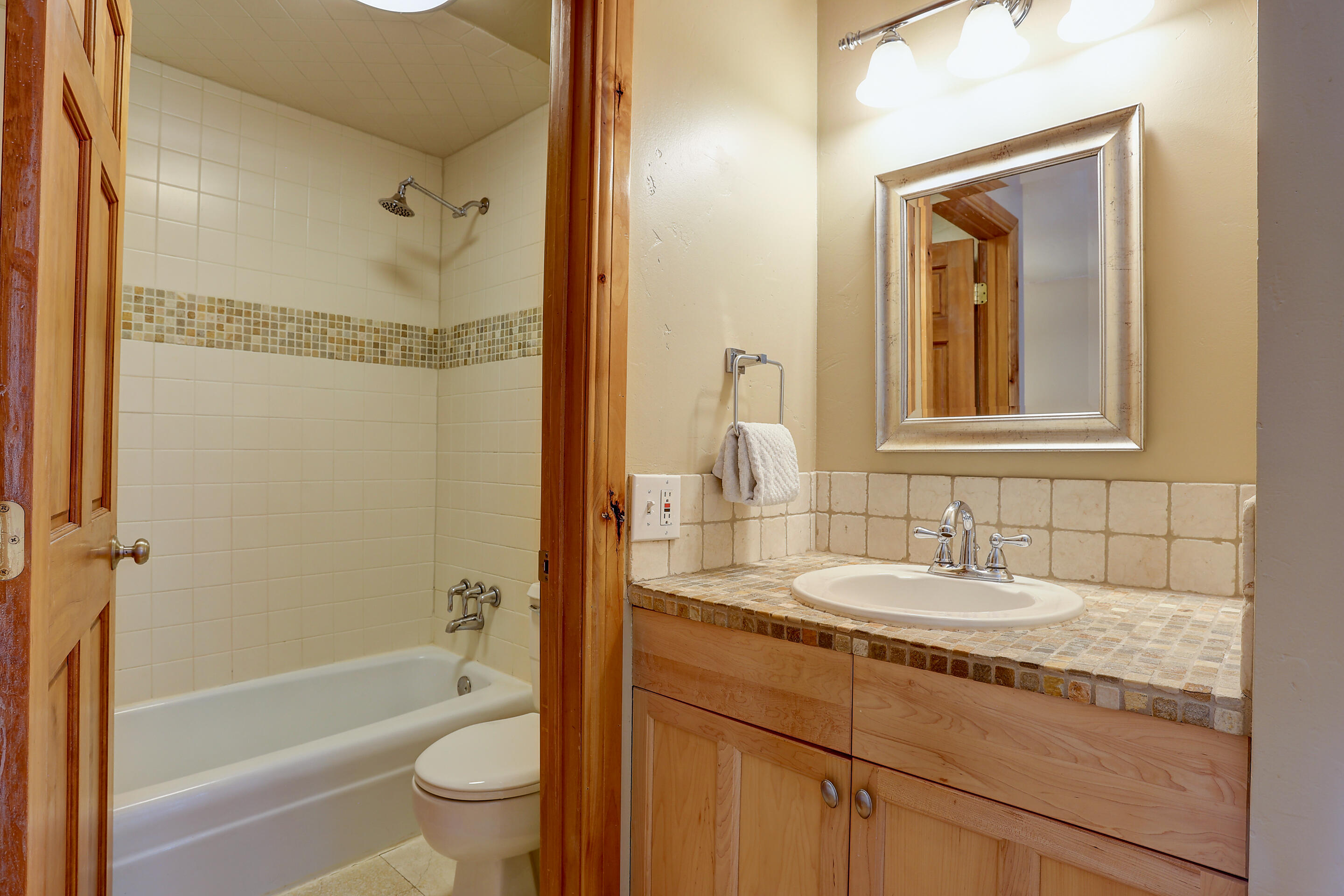 Greenway Condo - Residential