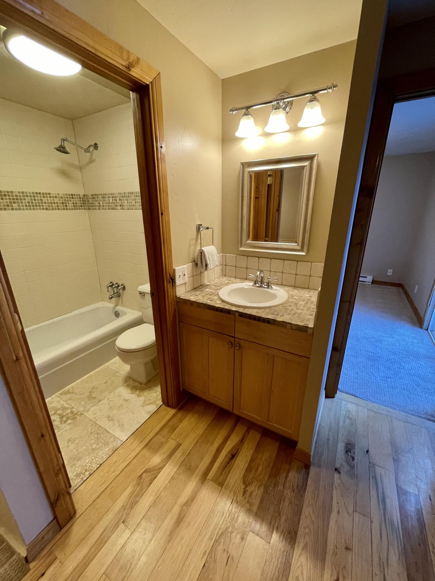 Greenway Condo - Residential