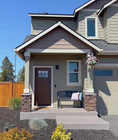 Photo of 51783 Fordham Drive, La Pine, OR 97739 (MLS # 220218031)