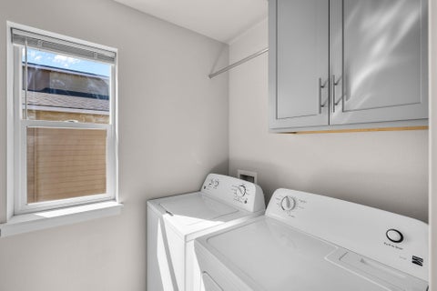 Tiny photo for 51783 Fordham Drive, La Pine, OR 97739 (MLS # 220218031)