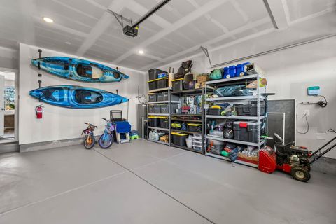Tiny photo for 51783 Fordham Drive, La Pine, OR 97739 (MLS # 220218031)