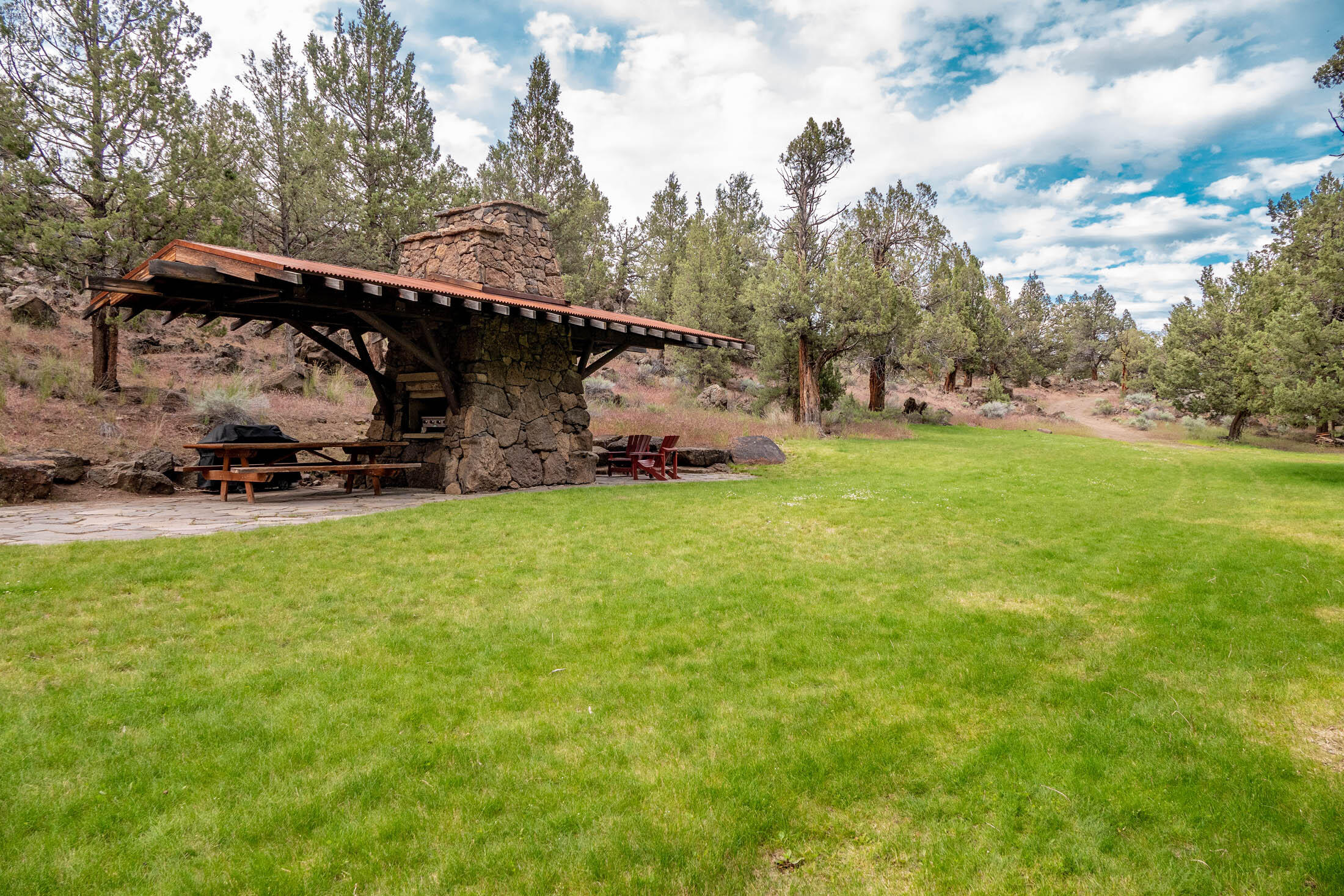 Deschutes River Ranc - Land