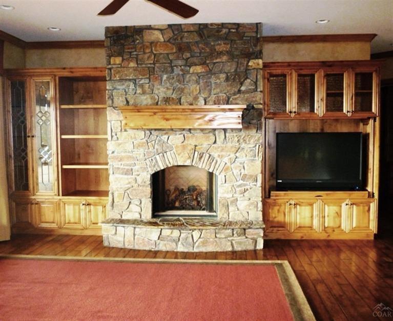 Eagle Crest - Residential