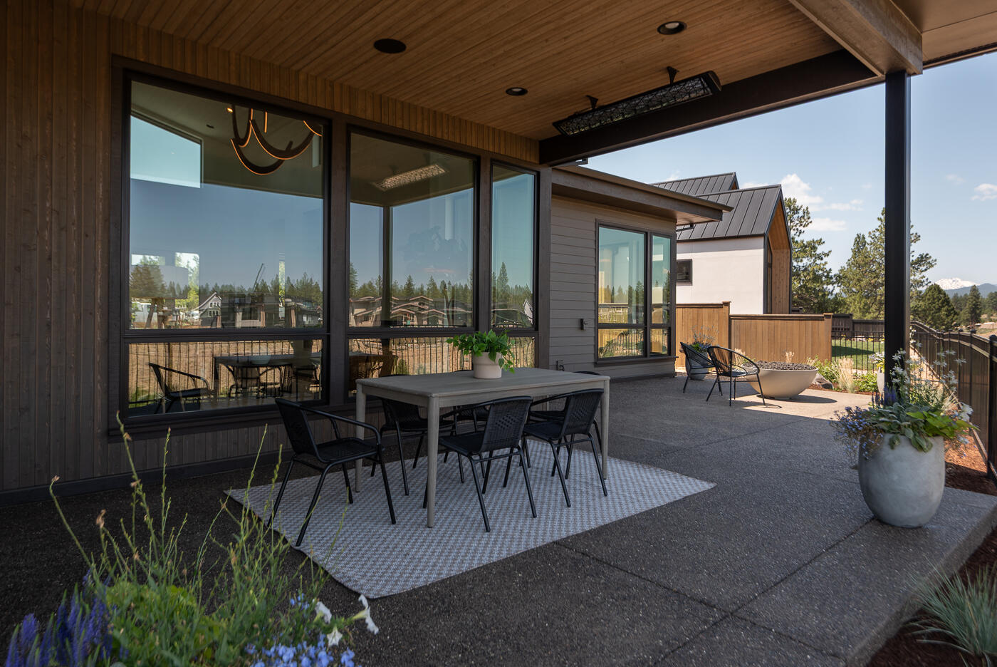 Discovery West Phase 5 - Residential