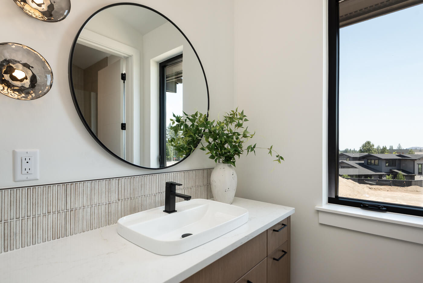 Discovery West Phase 5 - Residential