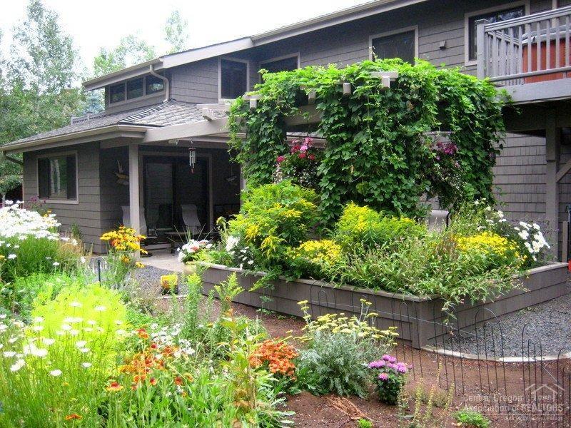 Metolius Meadows - Residential