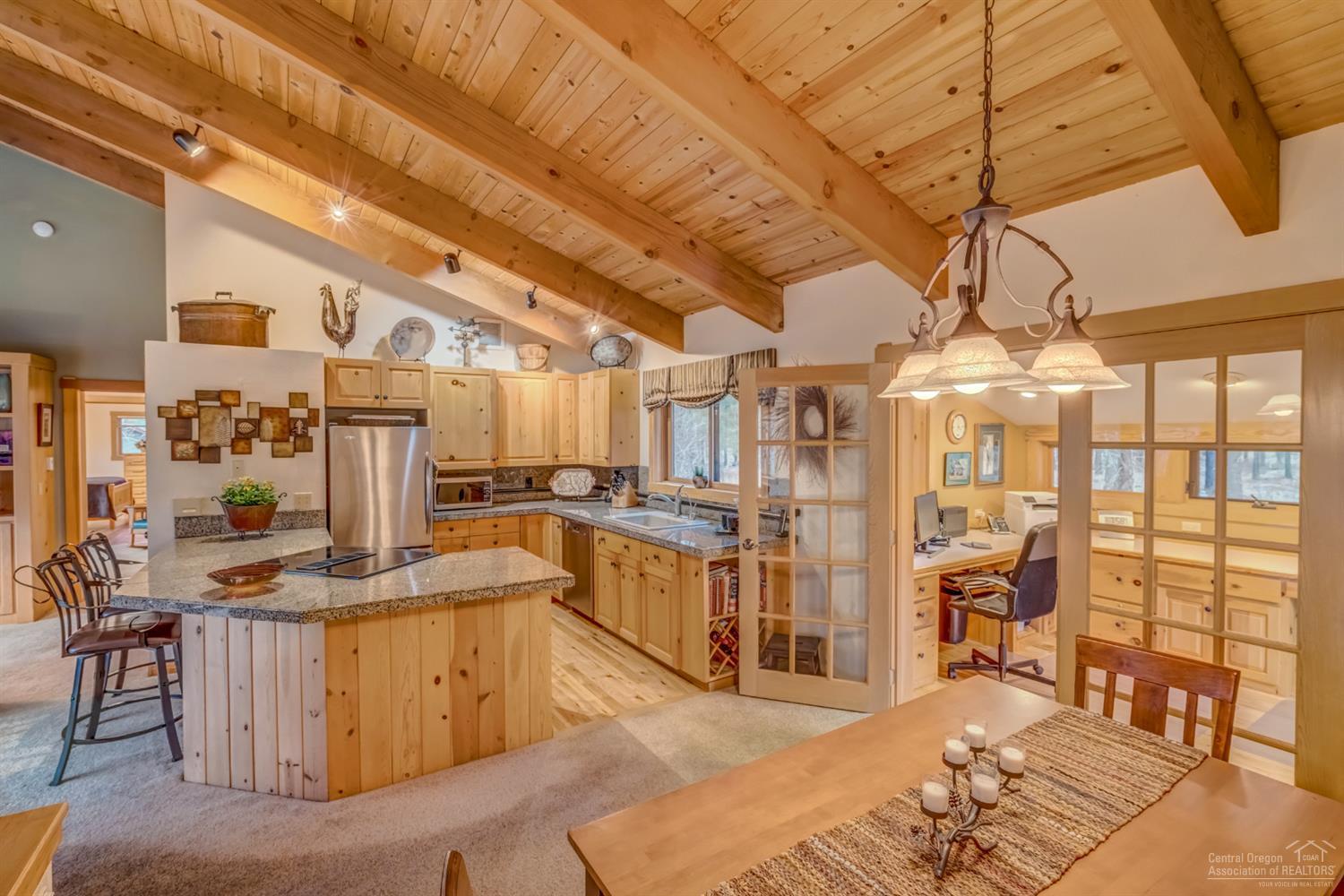 Metolius Meadows - Residential