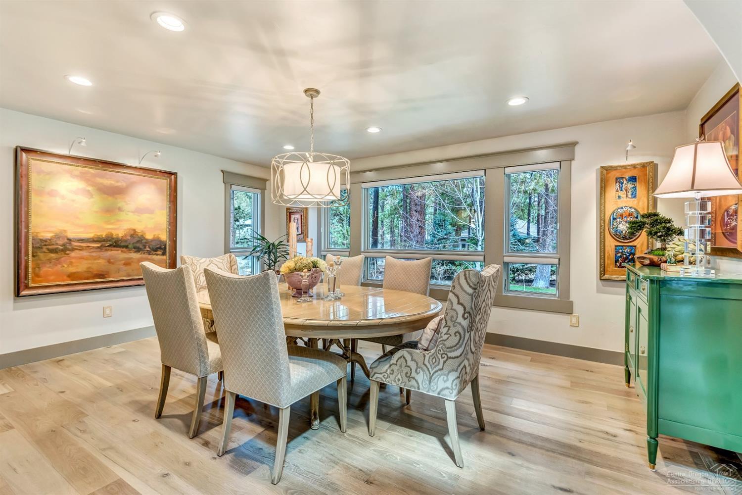 Broken Top - Residential