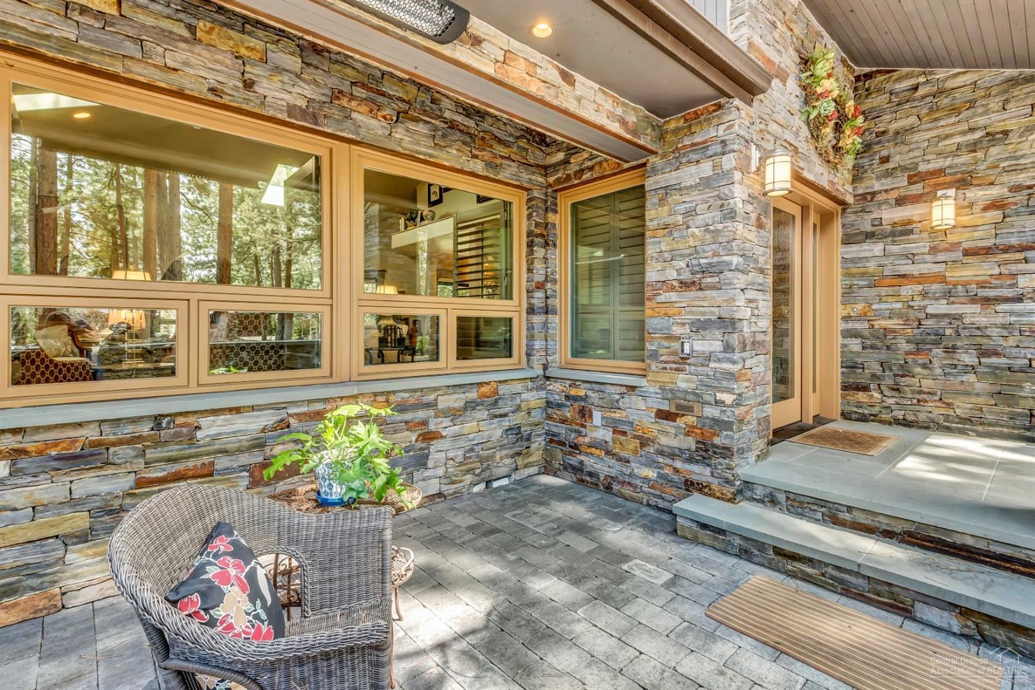 Broken Top - Residential